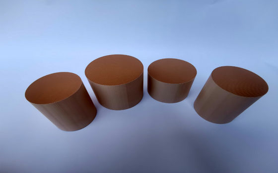 Euro universal de 600 células 4 do catalizador do conversor 750 catalítico CARBURADOR 103x130mm de 5 6 EPA